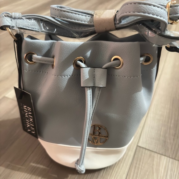 Badgley Mischka Handbags - Badgley Mischka NY Blue and White Bucket Bag